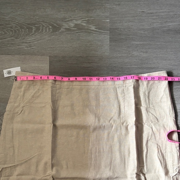 Old Navy Mid-Rise Linen Blend Midi Skirt, NWT, Color Natural - Picture 4 of 9